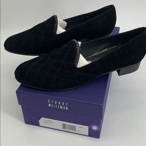 Stuart Weitzman 8 wide loafers Hallmark black